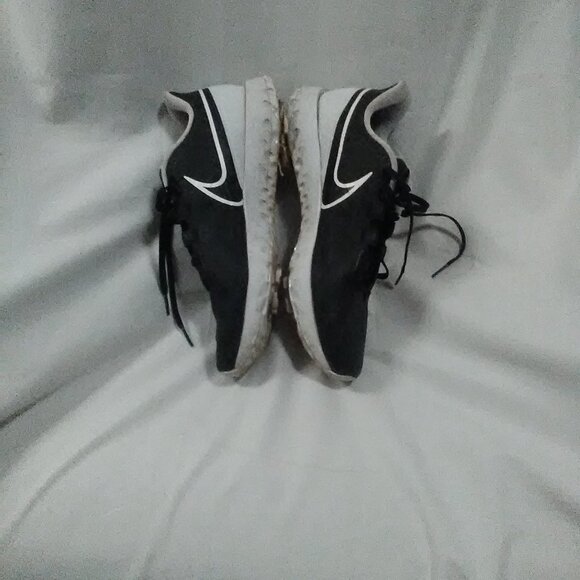 golf shoes - Picture 3 of 9